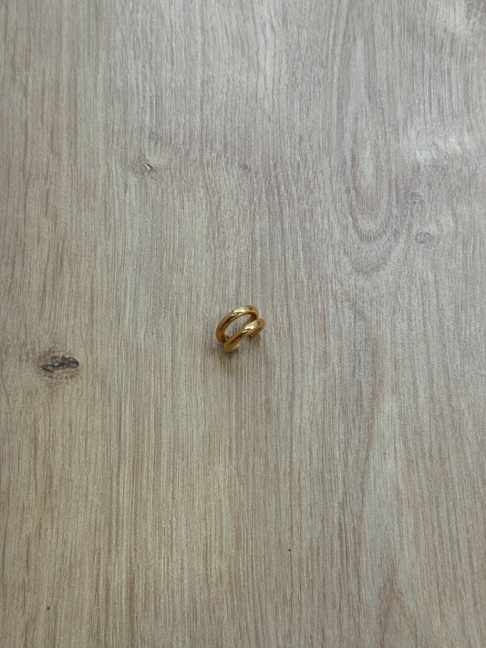Elira Ear Cuff
