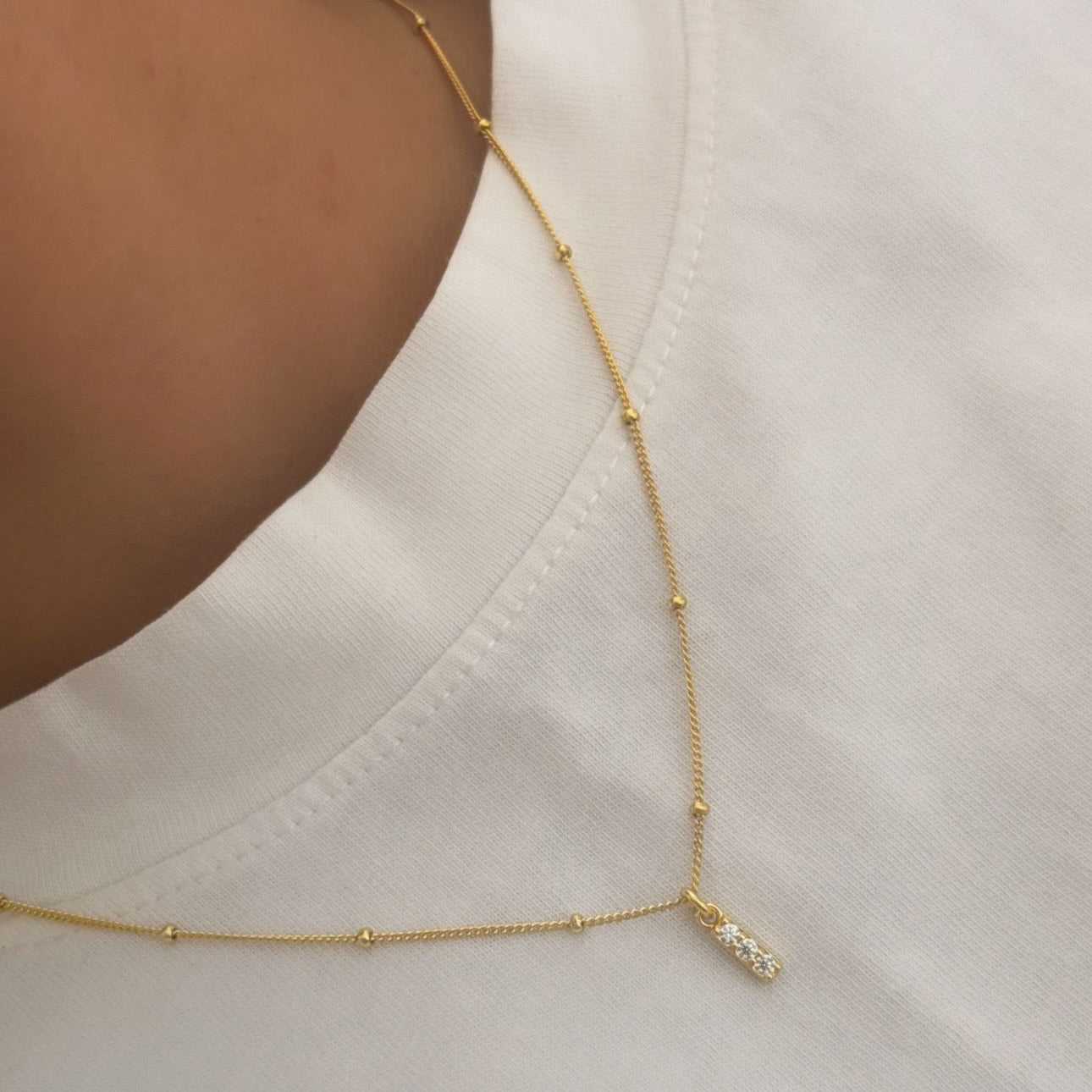 Hanging Bar Necklace