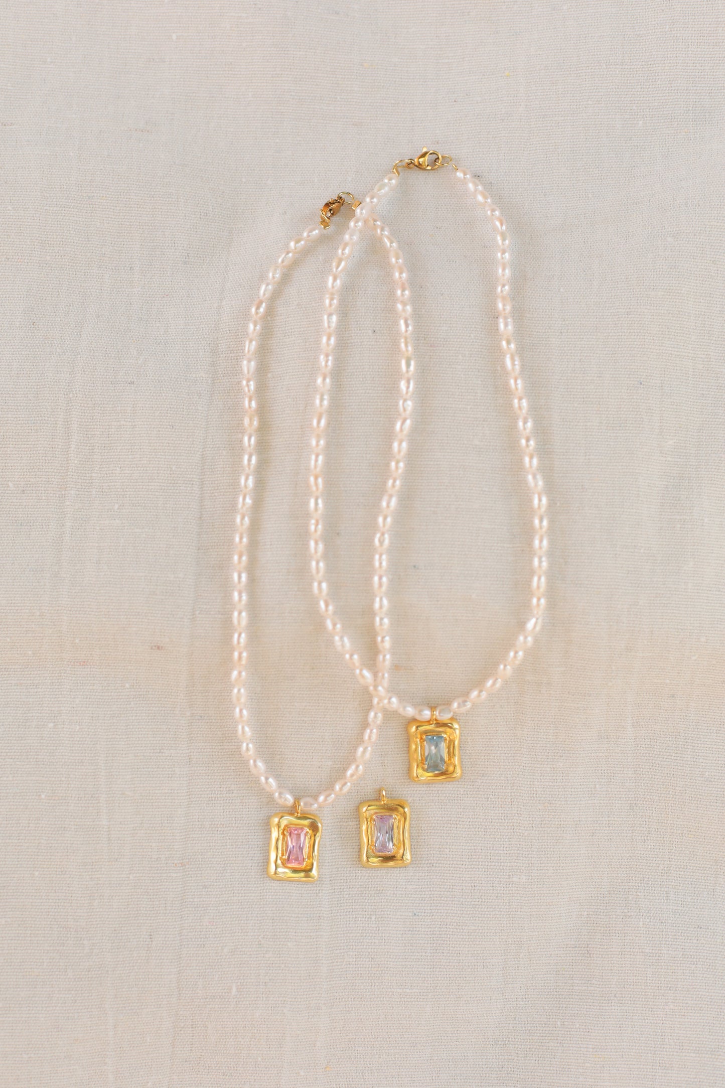 Verona Pearl Necklace / Clear