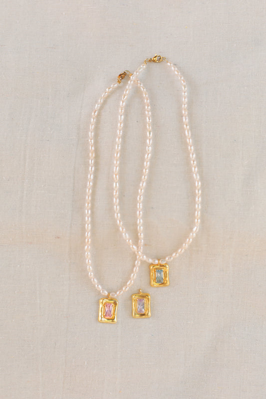 Verona Pearl Necklace / Clear