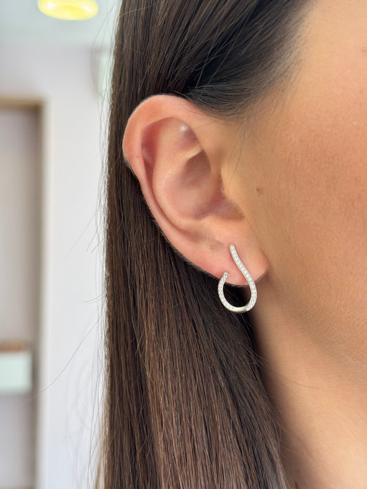 Curve Studs Earrings