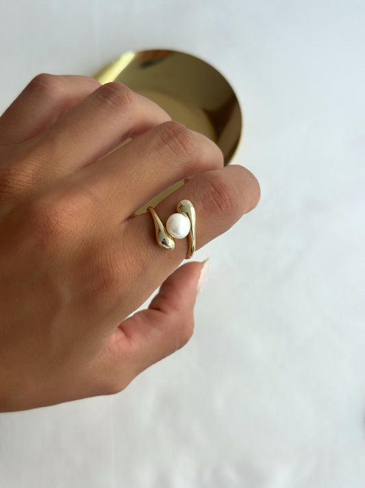 Pearl Ring
