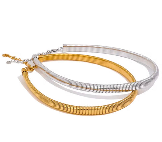 Elastic Snake Necklace