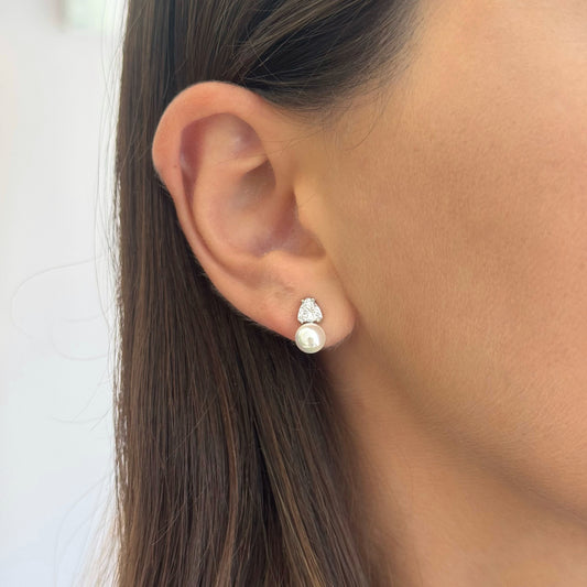 Zircons & Pearls Studs Earrings