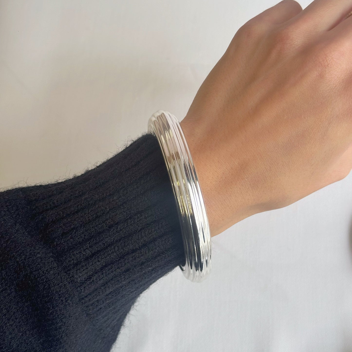 Bold Bangles Bracelet