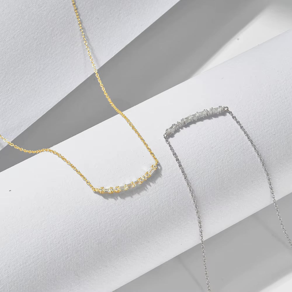 Zircon Bar Necklace