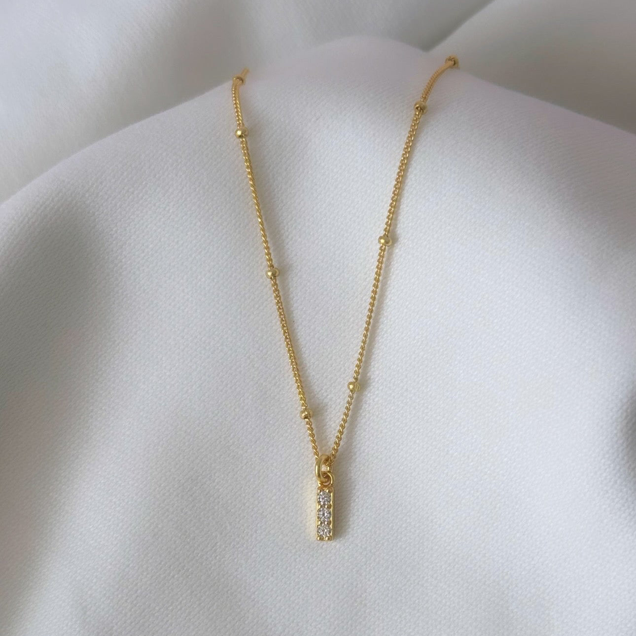 Hanging Bar Necklace