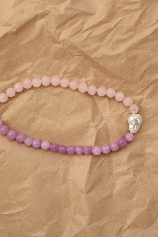 Dahlia Necklace / Pink - Purple